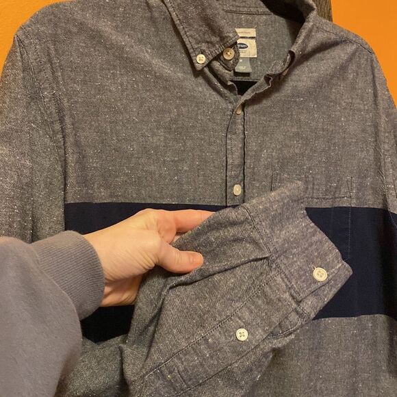 Old Navy Mens Slim Fit Blue Grey and Navy Stripe Button Down Shirt Medium - Picture 3 of 5